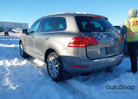 2012 Volkswagen Touareg Vr6 Sport z USA, uszkodzony, nr VIN WVGEF9BP3CD005804